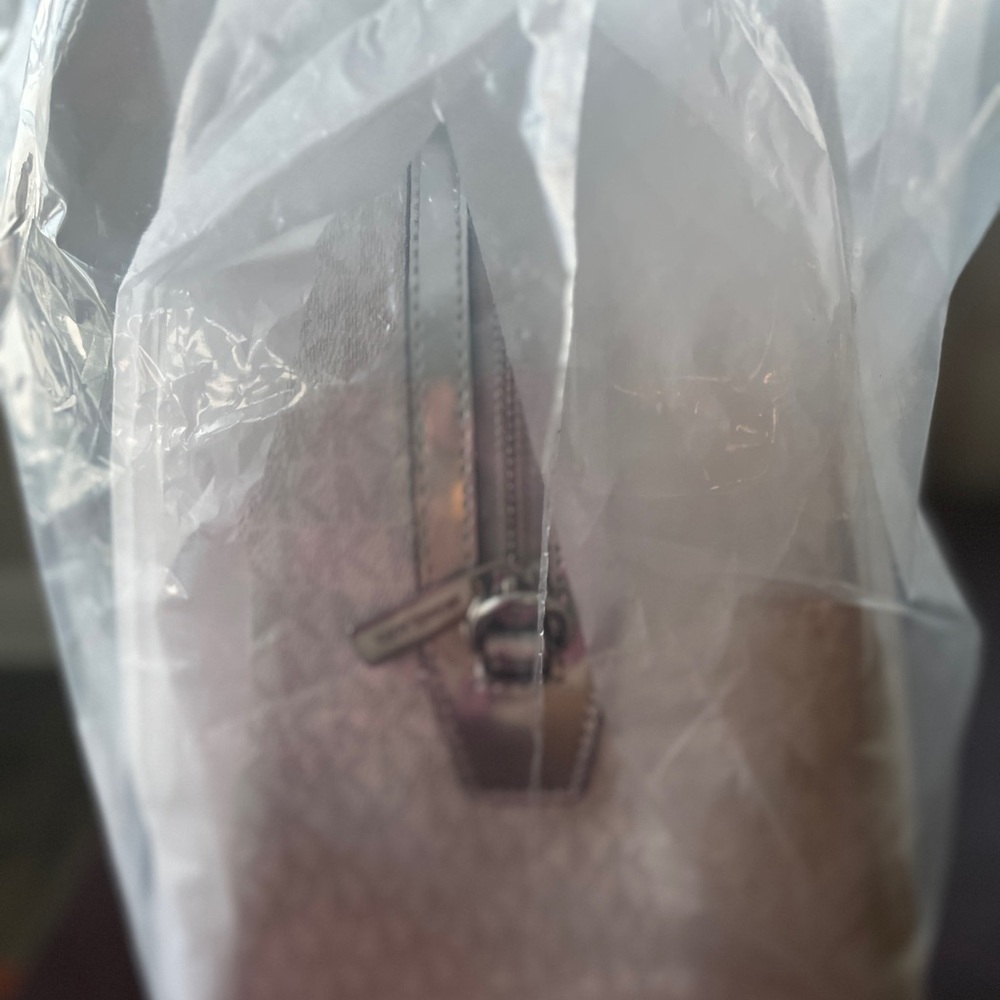 Jet Set Travel Extra-Large Striped Metallic Signature Logo Weekender Bag - Picture 6 of 8